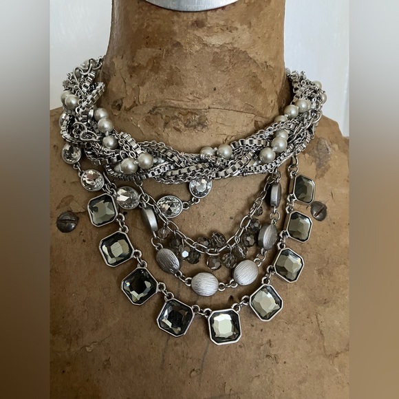 Vintage Chloe + Isabel Statement Necklace - Picture 1 of 12